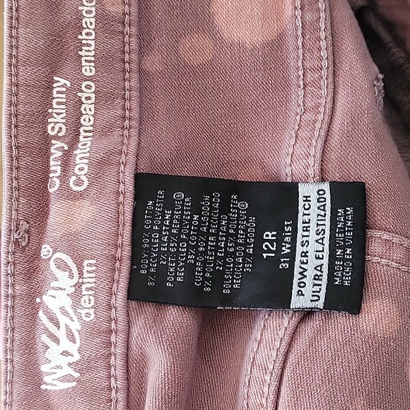 Mossimo distressed rose colored jeans - Picture 5 of 5